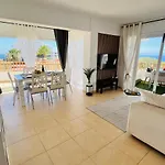 Paulmarie Ocean View Near Apartment