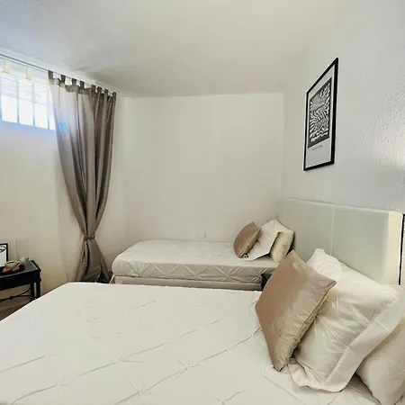 Ocean View Apartment With Heated Pool Near Beach *