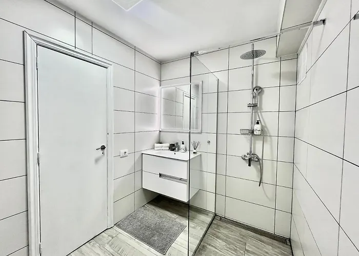 Paulmarie Ocean View Near Apartamento