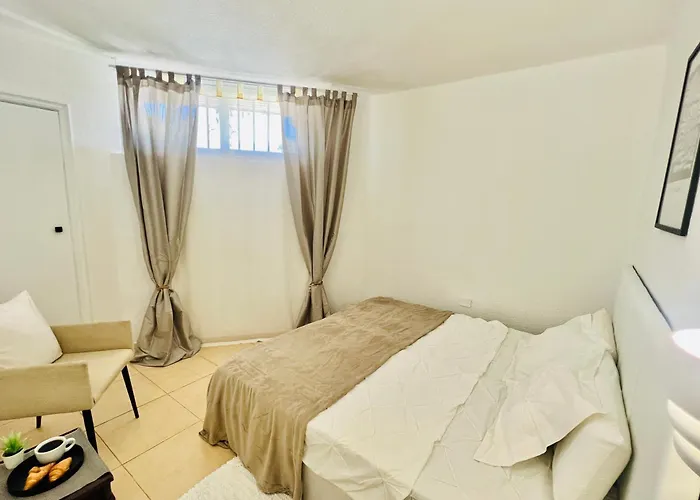 Paulmarie Ocean View Near