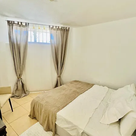 Ocean View Apartment With Heated Pool Near Beach